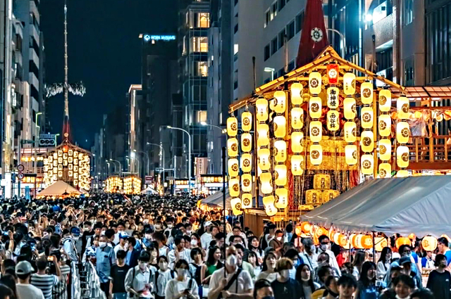 ３年ぶりの祇園祭、16日、宵山を迎えました。 | 所長ブログ | 京都の一級建築設計事務所、カクオ・アーキテクト・オフィス